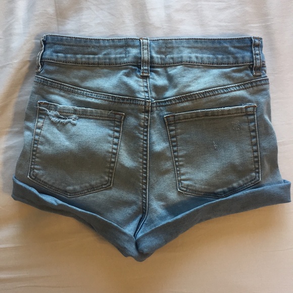 High Rise Super Stretch Shortie - Picture 2 of 3